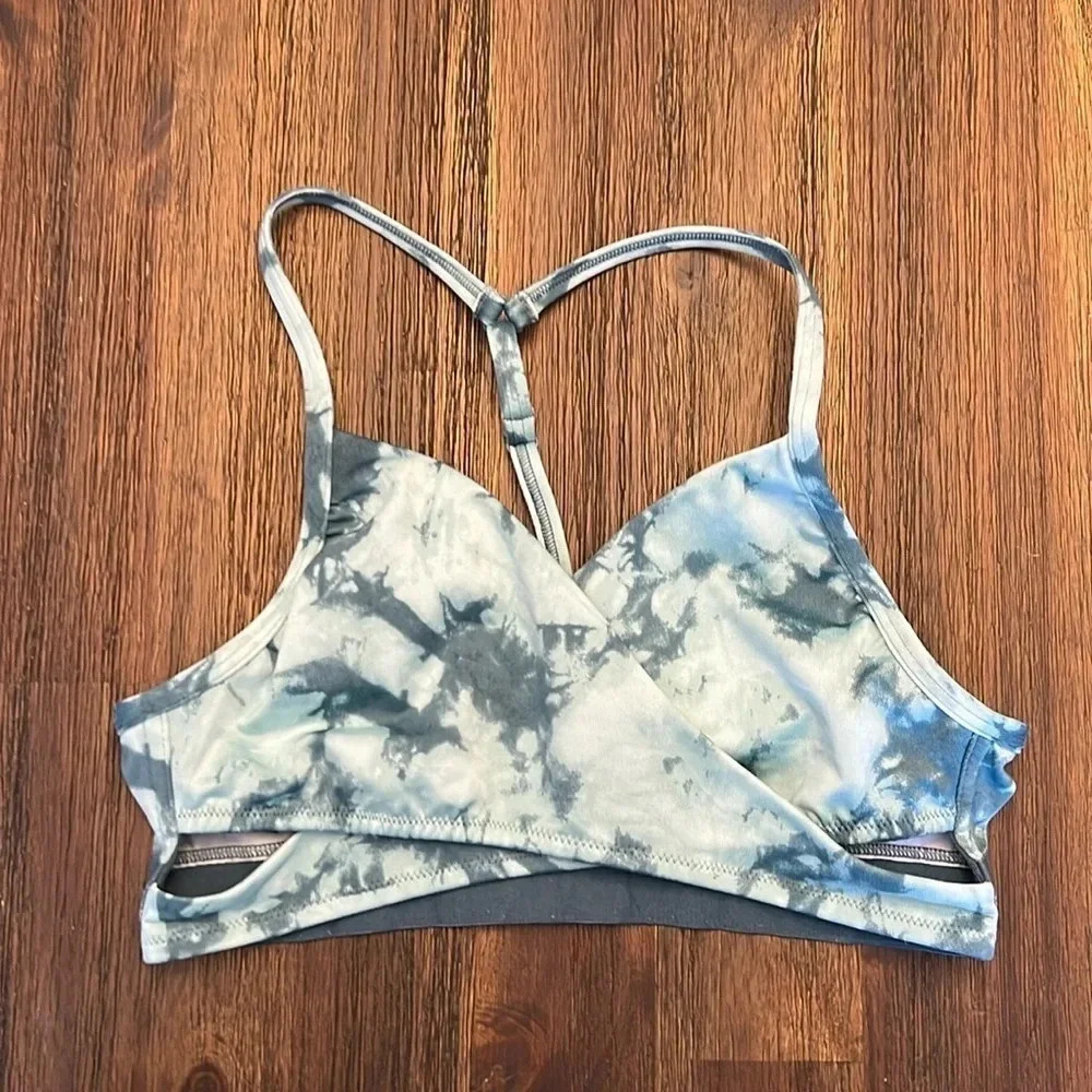 Pink Sport Victorias Secret Ultimate Lightly Lined Spirts Bra, Small